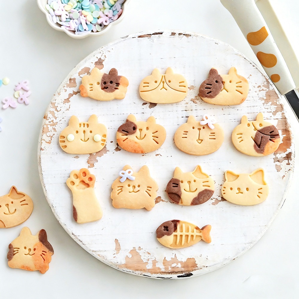 かわいい子猫DIYスタンプクッキーカッター焼き型ベーキングア - Kitchen Appliances Store のレビューと価格